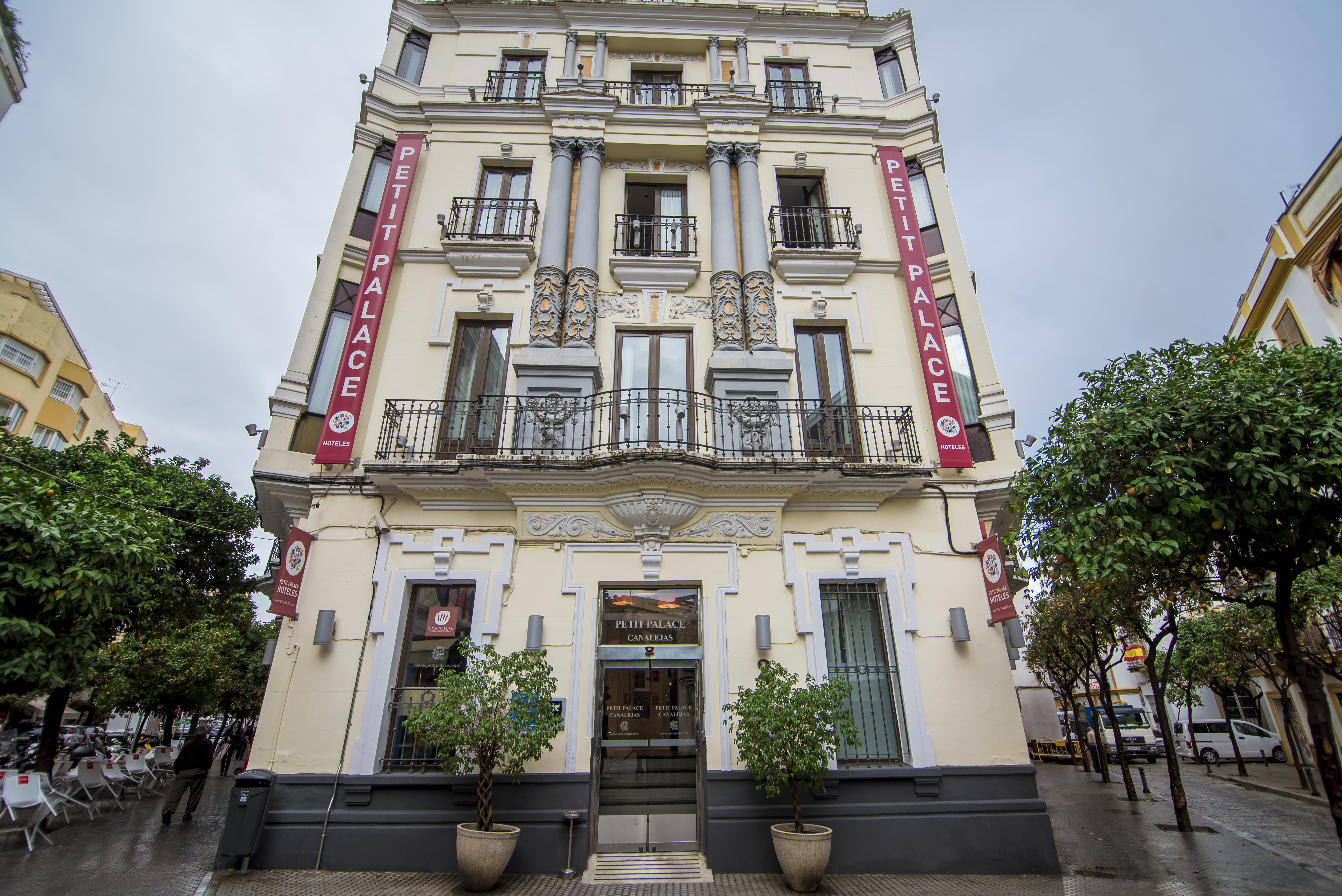 Petit Palace Canalejas Sevilla Экстерьер фото